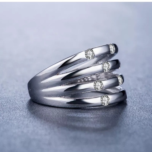 925 Silver Jewelry Round Cut White Sapphire Ring - Picture 3 of 4